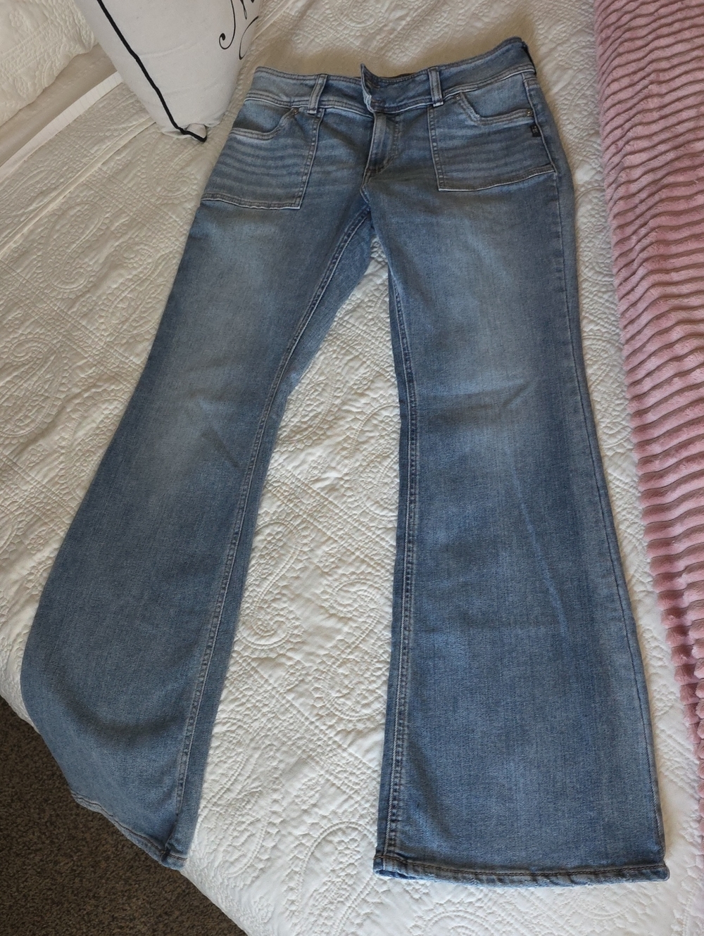 Silver Jeans Light Blue Wide Leg Flare Jeans